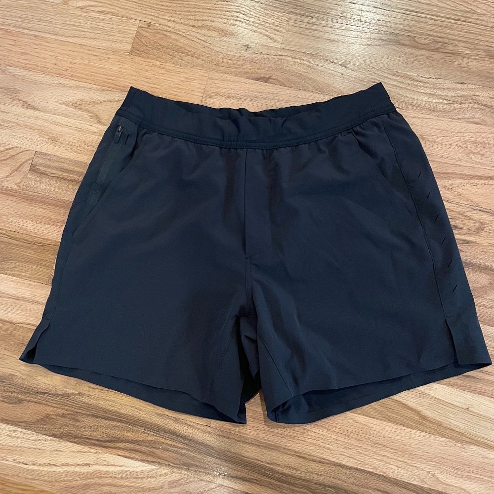 Ten Thousand Men's Interval Short Training Running Short Size Medium 5" Black